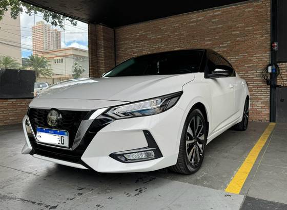 NISSAN SENTRA 2.0 16V GASOLINA EXCLUSIVE XTRONIC